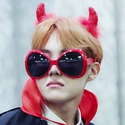 brain-dead god ☄️ sea - лучшее, что есть в этом мире 🌊 sope world domination 🧼| 25 y.o.