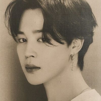 ᴊɪᴍɪɴ ʏ ʏᴏᴏɴɢɪ ʙɪᴀsᴇᴅ 💛
Decir adiós, para mí es una lágrima. Las lágrimas son un lujo para mi.
-Ⓞ︎Ⓤ︎Ⓣ︎Ⓡ︎Ⓞ︎: T̸E̸A̸R̸-