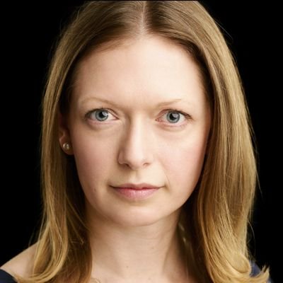 British-Australian
Singer/Soprano 🎶 Do a bit of acting 🎭 Love to dance 💃
