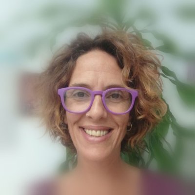 Disléxica adaptada al caos.
¡Apasionada por la vida! #Menkanta animar a tod@s 😻
#ChatGPT #WordPress ❤️
Feminista 🚺 y gaditana 🫶🏽
Comparto en @dev2bit 🤖