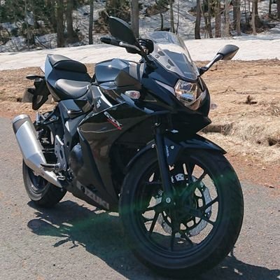 アニオタ、ゲーム好き、バイク好きなオッサンです。愛車はGSX250R🏍 よろしくお願いします🙇‍♂️無言フォロー本当にごめんなさい。DMは御遠慮願います🙏超コミュ障なので・・・💦  住み︰神奈川県ですが、福島県にも出没中です。