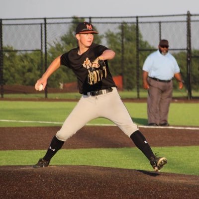 NHS Baseball ‘24/RHP, Catcher - 6’2 185lbs - 4.0 GPA - email: noahjohnflanagan@gmail.com - Phone: (405)-679-7337