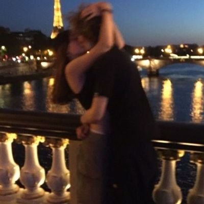 gizoxsuas's profile picture. https://t.co/CWMobjnXod