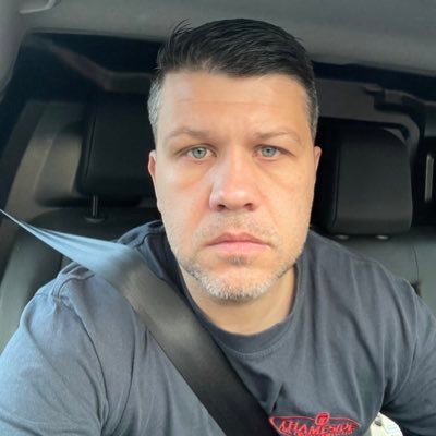 Darrenb92240369's profile picture. 