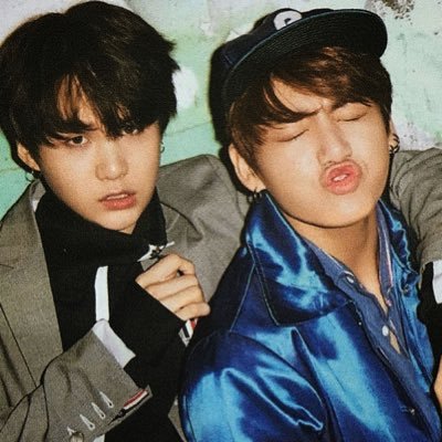BTS 💜 OT7. JK biased. Grown up Army. May briefly talk abt other groups. Fan account. Wembley 020619 🇪🇸🇬🇧