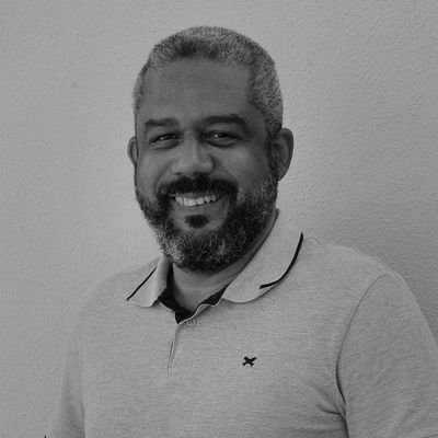 SJSilva01's profile picture. Resiliência, Paz✌ e Rock and Roll 🤘🏽 Tocador de Contra Baixo🎶🎵 e Engenheiro em Telecomunicações.
'Nunca desistir de ser hoje melhor que ontem'