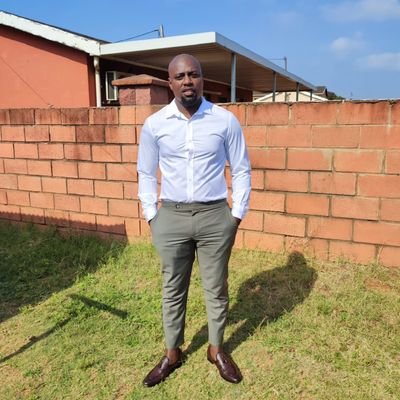 soccer fanatic ||Chelsea 💙 || Kaizer💛Chiefs || Barcelona|| believe in yourself like you are a religion