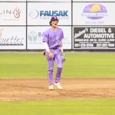 6’0 170lbs 3.4 gpa 22 ACT 3B/2B/SS ‘22 Daphne HS Redshirt Fr.