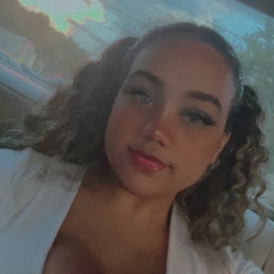 karesabu's profile picture. Change starts with our daily choices