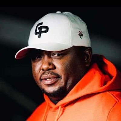 skhumbi Profile Picture