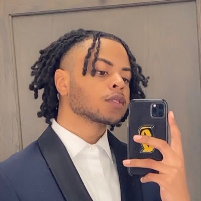 ux_stssyl's profile picture. Product Design Newcomer