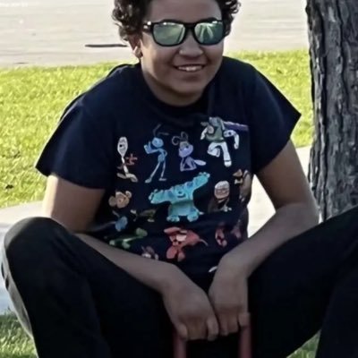 OliverNB3's profile picture. I’m just chillin