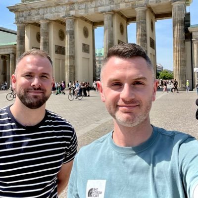 Introverted extrovert… or extroverted introvert | 🐶🧁🏋🏻✈️🏳️‍🌈 | Usually in pictures with @Benjt87