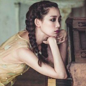 CastelloDiPraga's profile picture. ❄️🌿#WinterGarden stan 🏥 Permanently obsessed with #HospitalPlaylist 💜Will trade my soul for good NamJin, YoonMin, JinKook and TaeKook fic recs