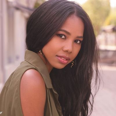 Brownskin_mode's profile picture. 📸 modèle photo
📆26 ans
📍Lorient, Bretagne
📩 patriciaclement@gmx.fr