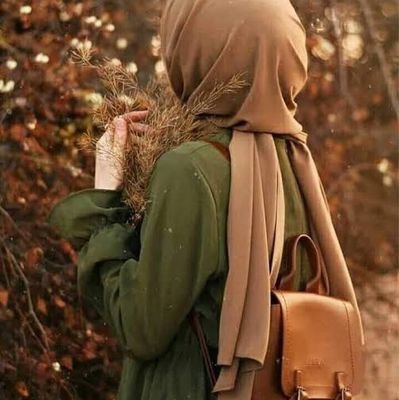 AljmYasmyn's profile picture. 