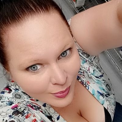 Beckysweetspot's profile picture. loving mom if a beautiful girl