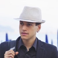 Glottocrisio (@glottocrisio) 's Twitter Profile