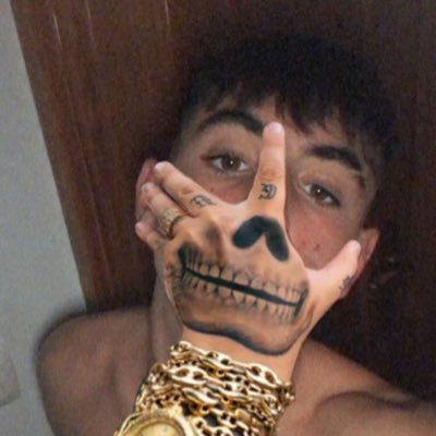 _andres_hp2_'s profile picture. 