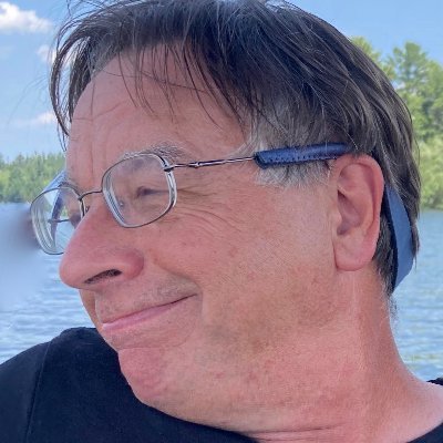 Weedy-looking ex-reporter/editor; cartoonist; UP native living in Lower Michigan since 1985. Call me out if I'm unkind. Personal attacks get you blocked.