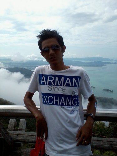 budak_baru's profile picture. budak baru