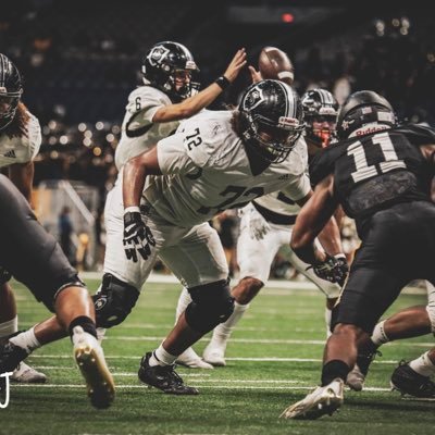 OL/Student Athlete C/O 2024 3rd Team All State 1st Team All District 27-6A All Area 2022 Steele HS 6’4 Wt: 260 Email:Nixond210@gmail.com