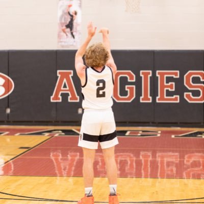 SHS ‘22 | 5’10, 150 lbs | GPA: 4.2 | ⚾️Positions: 2B, OF | 🏀: PG/SG | ACT: 23 | Follower of Christ🙏🏼