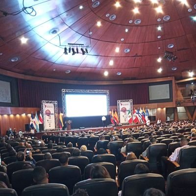 International Realty
Agente Inmobiliario Rd
Vendemos tu Inmueble