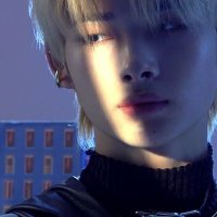 lau (@nikimmeow) 's Twitter Profile