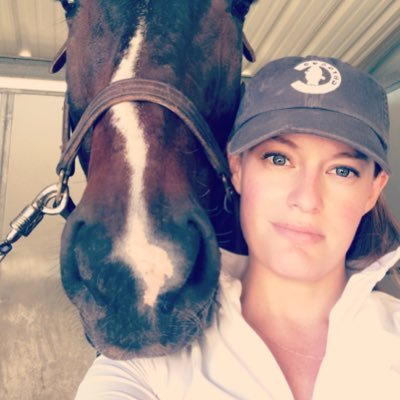 ashleymandres's profile picture. 