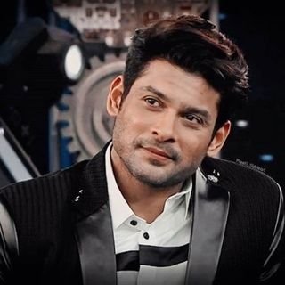 We all are here for siddharthshukla he is with us and will be forever 💙