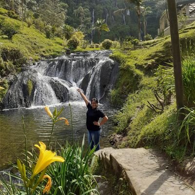 Sayarce's profile picture. Cuidemos este planeta porq no hay otro donde vivir | #TeamCafé ☕