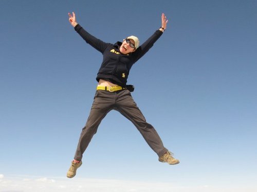 LongArmTravel's profile picture. Writer, blogger, editor, teacher, mother, translator, ex-expat, and traveller.  Living in Suffolk, UK and loving Argentina from afar.