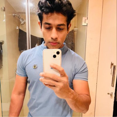 A technology enthusiast, blogger and owner of https://t.co/DF39gB9UK0, founder of https://t.co/I0aRjWaJjY Snapchat Spy Tool (failed SAAS). Currently building D2C brand.