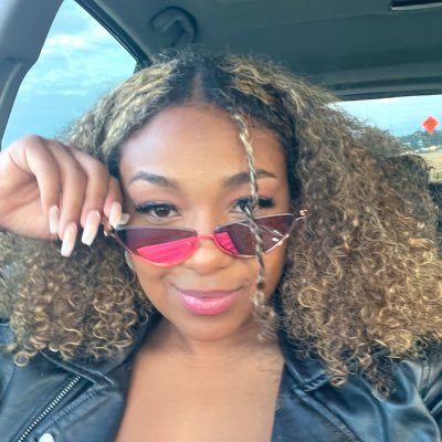 Just a young black girl trynna make it in this world✊🏾$MiaMT16 DMs are closed but cashapp is always receiving😈
