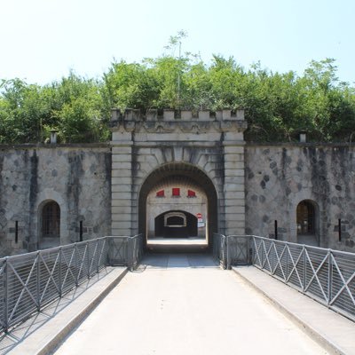 FortdeFeyzin's profile picture. Vivez le Fort de Feyzin !  Un lieu de patrimoine vivant dans la Métropole de Lyon. #fortdefeyzin
