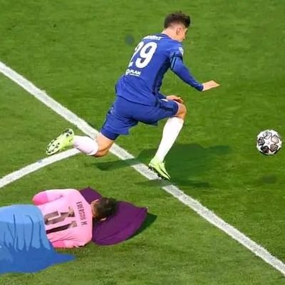 BigCharles_22's profile picture. #bigManBazuu..😆✌️✌️