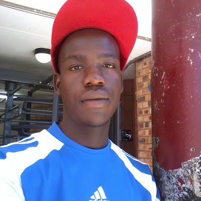 SenzoSpy's profile picture. 