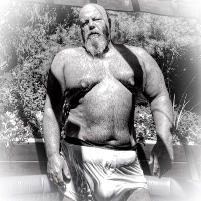If you’re not queer or 40+, please don’t ask to follow... move on along.👬🐻🐷🦁🌈 no faceless or women. https://t.co/IEOL2cWeRS
