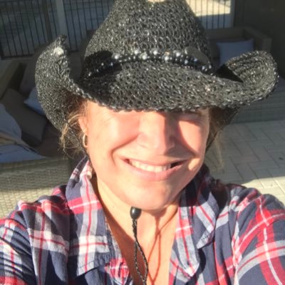 jojoscott99's profile picture. Assistant Principal, Apple Teacher, Seesaw Ambassador, Bookworm. My passions: my family, literacy, ECE and play based learning