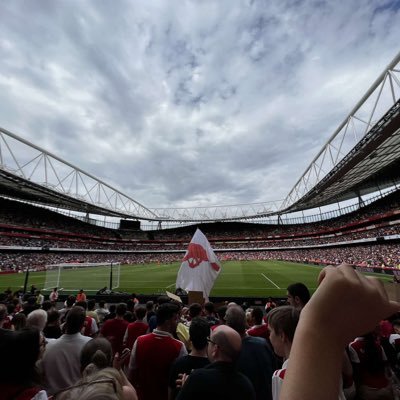 j0nz3yyy's profile picture. 