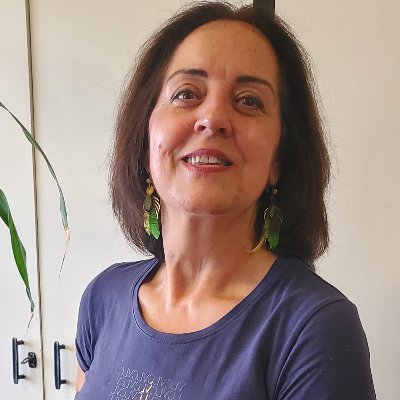 Castellana vieja, educada en los valores que no cotizan en bolsa; TEOISTA por oposición, leguleya sin toga. ✈️⚖️
T.P.O. AENA.