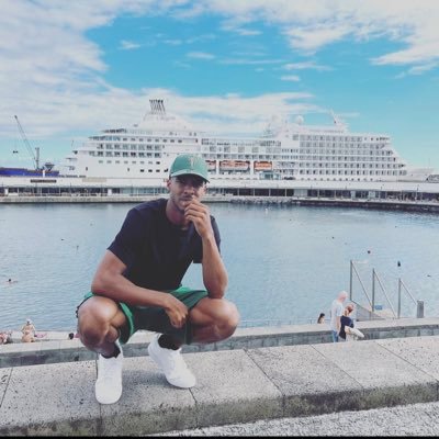 __dthompson's profile picture. more risk , more reward. 💸🦾👑R.I.P. NANA ❤️