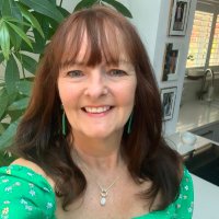 Sue Roberts(@SueRobertsYMM) 's Twitter Profile Photo