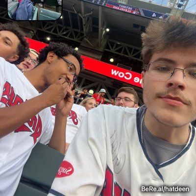 Freelance Sports Writer for https://t.co/qeMiTPXyFM