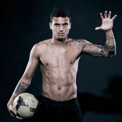 HakkEfeEsen1's profile picture. Şu namazlı ağzımla sana yemin ederim ki en büyük Beşiktaş