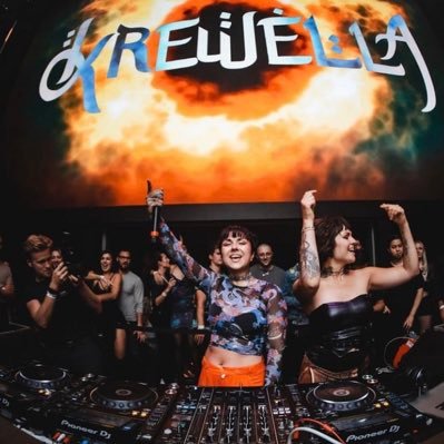 EDM大好き垢 Bigroom Frenchcore Futurebouce Hardstyle 何でも聞きます。Dropgun Krewella SaberZ Sefaが好き😍😍