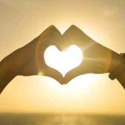 sarahlou333's profile picture. Wife, Mother, Manager, cat mummy. I’m double busy 🤪