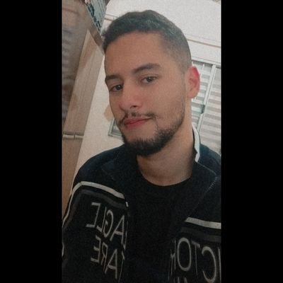_c0elho's profile picture. 🔴⚪⚫