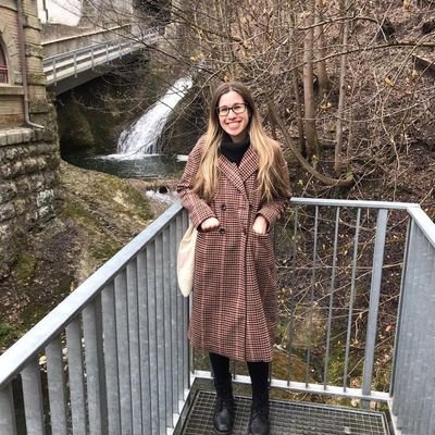 ari_engl's profile picture. MA Studentin Geschichte & Digital Humanities